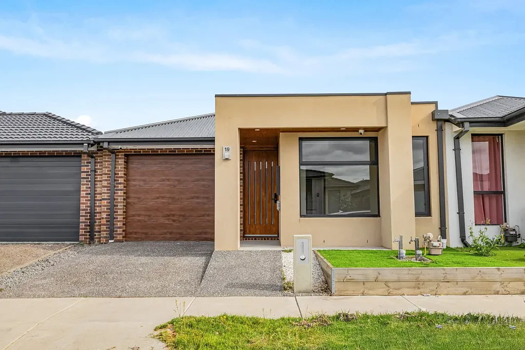 19 Syrah Parade, Wollert, VIC 3750