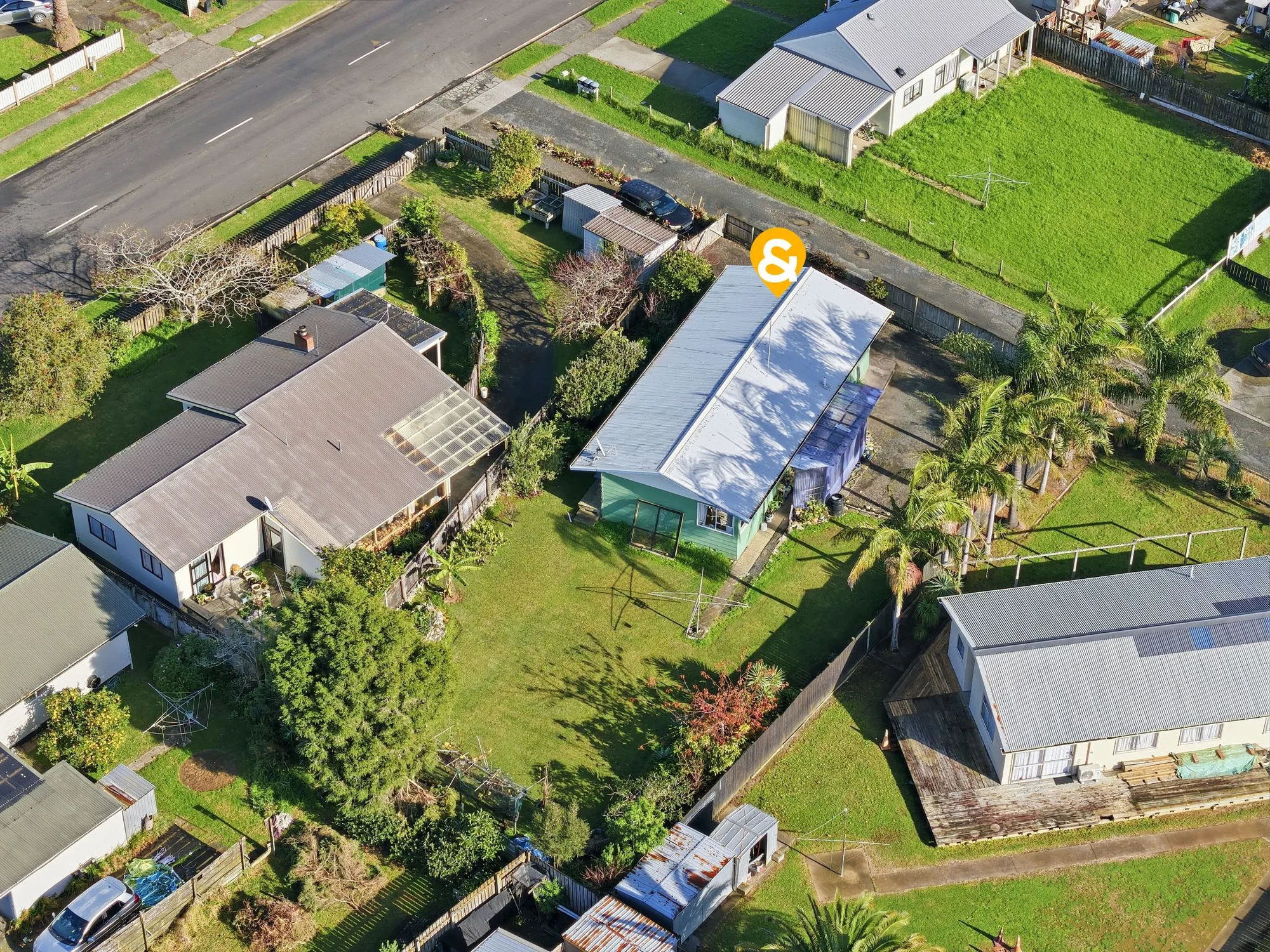 Kaitaia 4ਬੈੱਡਰੂਮ 4 BEDROOM HOME HANDY TO TOWN