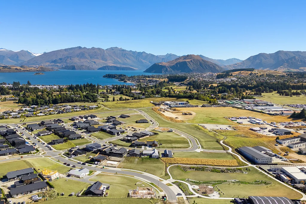 Wanaka Pembroke Terrace - Titled and Selling Now!