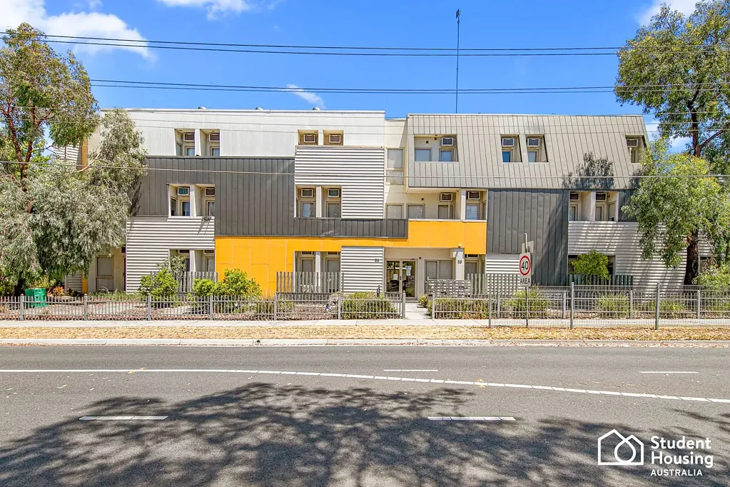 Noble Park 1침실 Investment Opportunity Opposite Noble Park Station | Student Accommodation