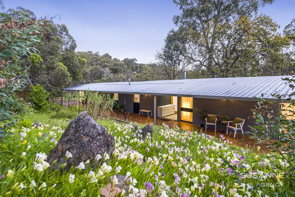 Gooseberry Hill 4房  Space, Style and Serenity in Gooseberry Hill
