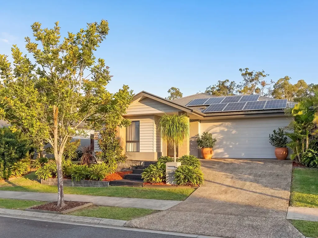 Pimpama 5Zimmer SPACIOUS FAMILY LIVING IN PRESTIGIOUS GAINSBOROUGH GREENS