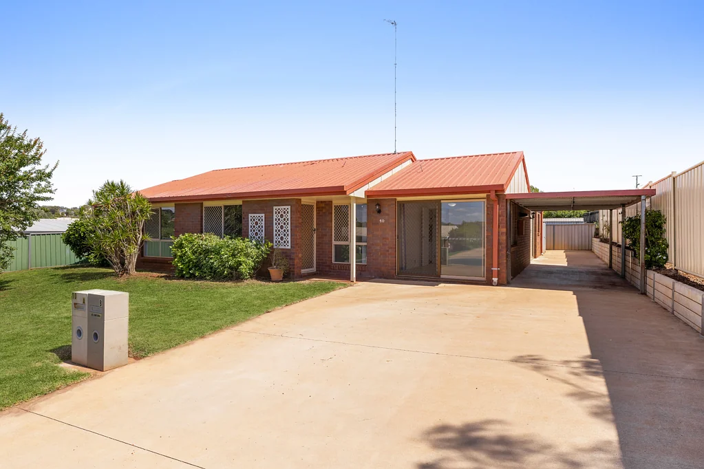 10 McIvor Street, Kearneys Spring, QLD 4350