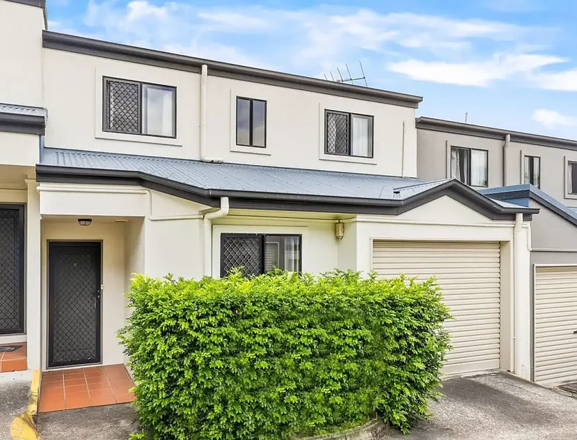ID:3881612/57 Coonan st, Indooroopilly, Brisbane Western Region, 3 habitaciones, 2 baños, Townhouse