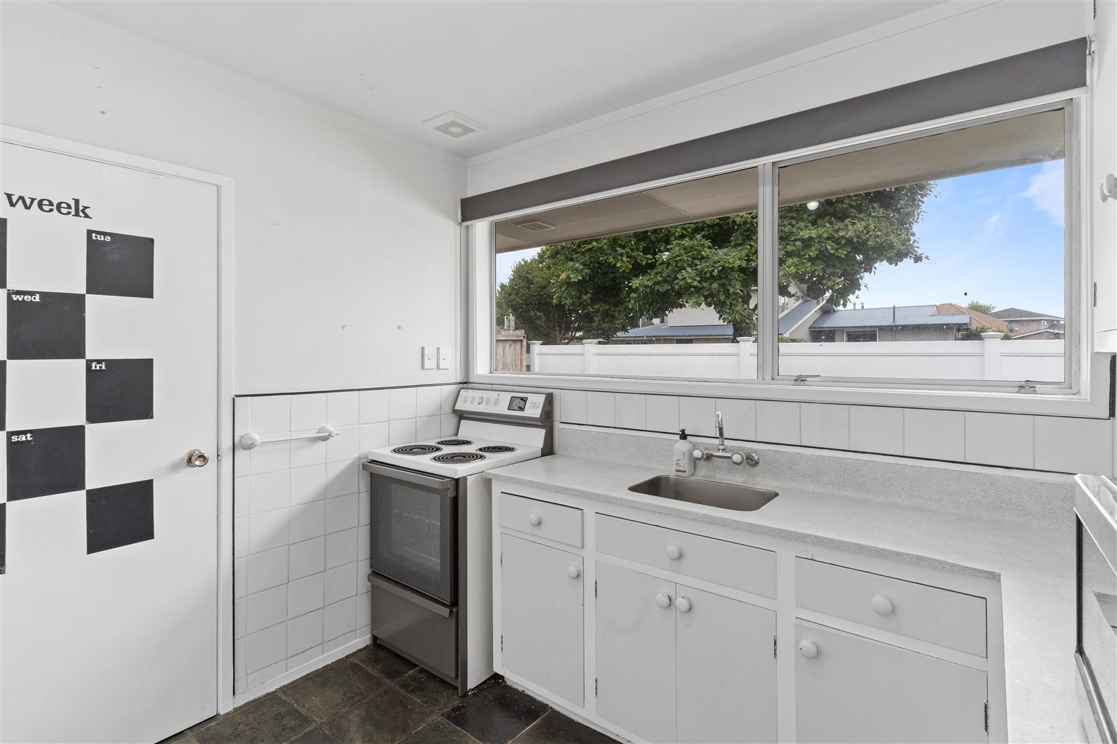 1/102 Roydvale Avenue, Burnside, Christchurch, 2房, 1浴, Townhouse