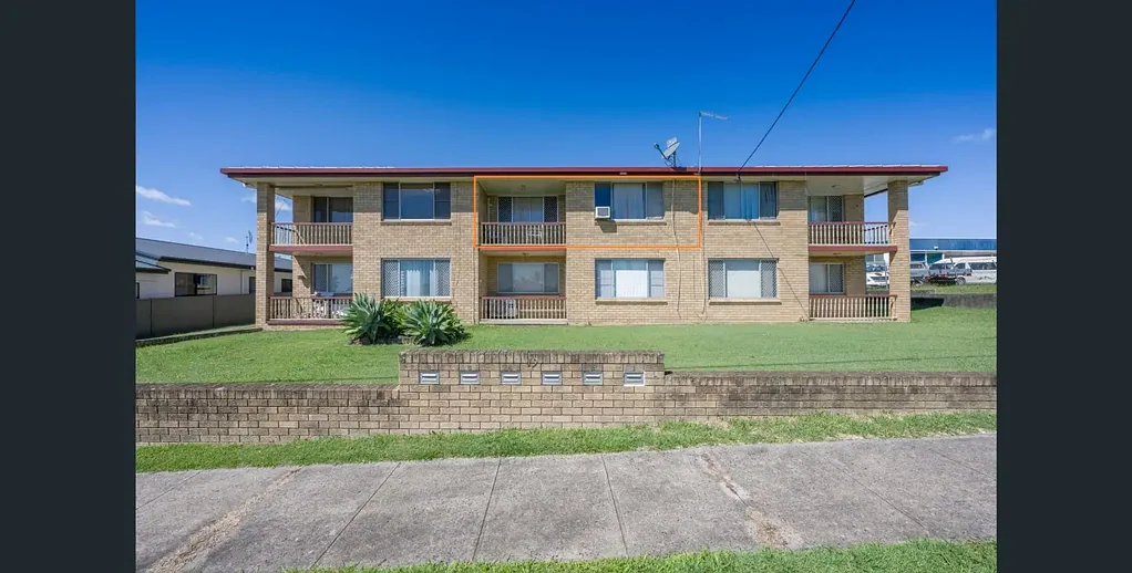 Affordable, Low-Maintenance Living in a Flood-Free Location