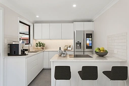 75 Poplar Avenue, Albion Park Rail