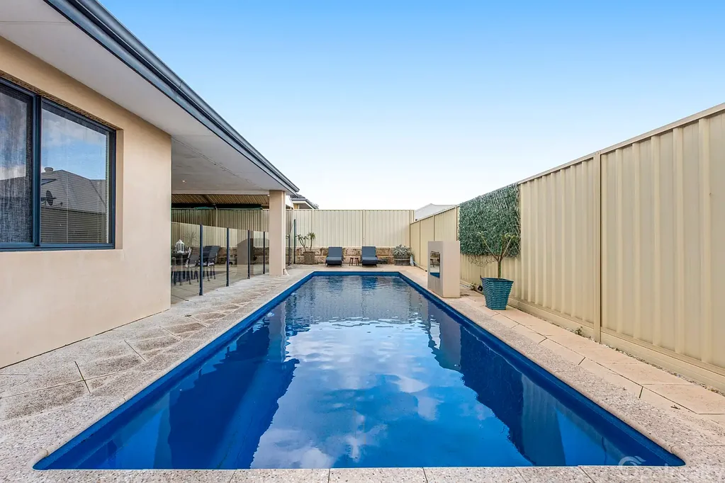 14 Patman Road, Secret Harbour, WA 6173
