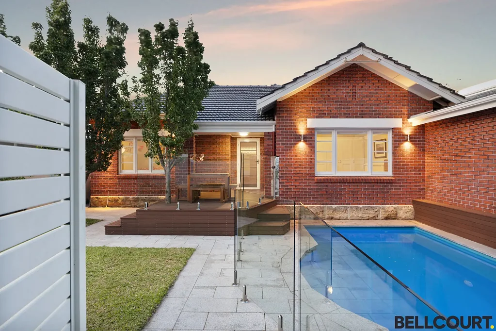 18a Parsons Avenue, Manning, WA 6152