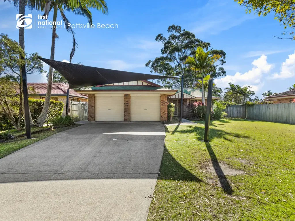 Family Home with Study, Fireplace & Side Access