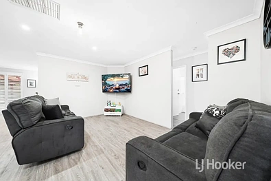 7 Murace Place, Middle Swan, WA 6056, 5房, 3浴, House