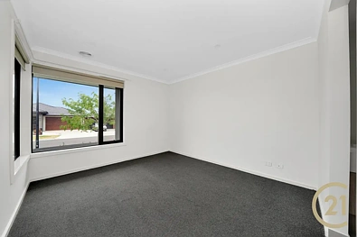 8 Bonavia Street, Deanside, VIC 3336, 4 Bedrooms, 2 Bathrooms, House