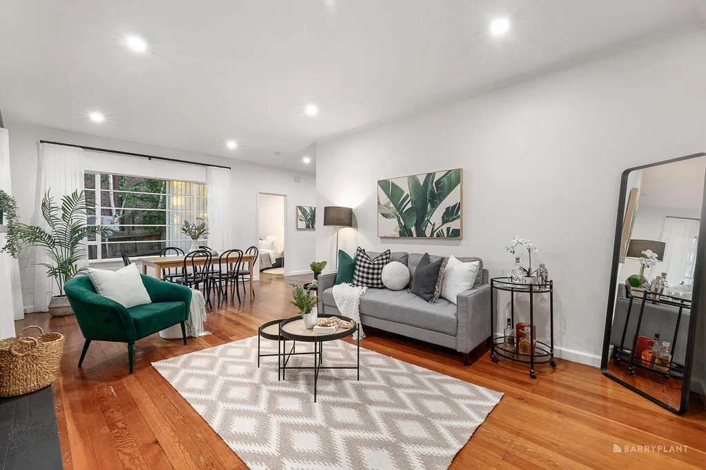 1A Hillingdon Crescent, Doncaster, VIC 3108