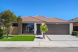 24 Hercules Road, Bennett Springs