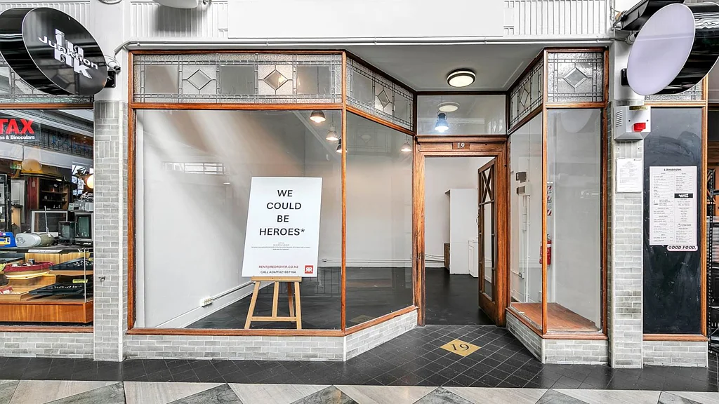 Auckland Central TATTOO STUDIO OR LATE-NIGHT BARBER?