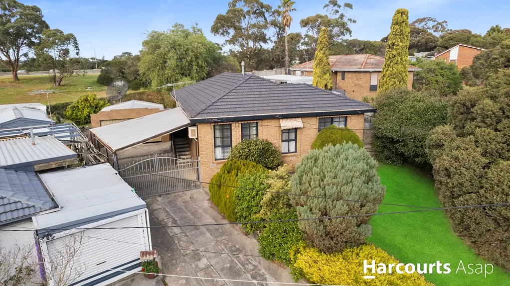 15 Brougham Close, Eumemmerring, VIC 3177