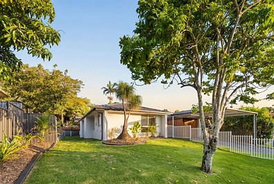 Carrara 4房  Boonooroo Park fully renovated family home