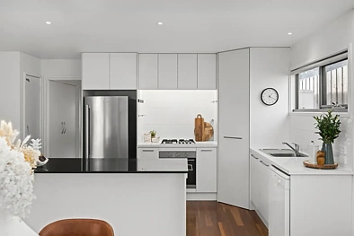 厨房 - 13 WARRIN ST, TORQUAY VIC 3228