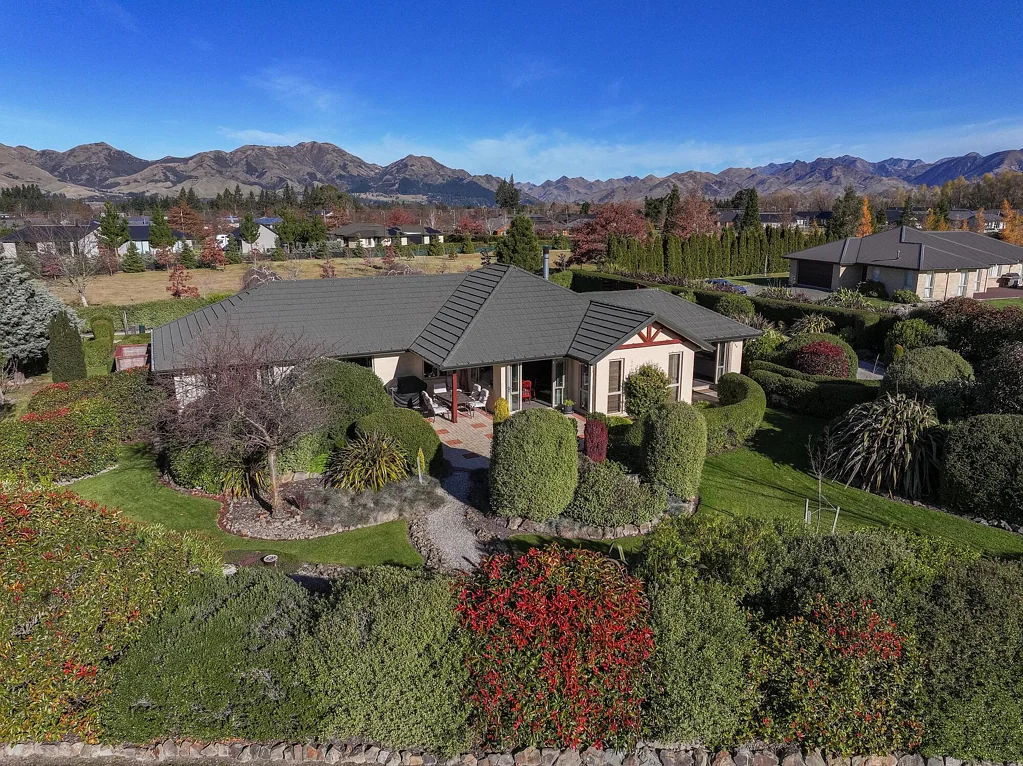 Hanmer Springs 4ਬੈੱਡਰੂਮ Lifestyle, alpine views and village convenience