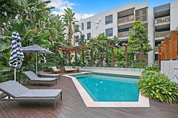 2201/3 Gibbon Street, Woolloongabba