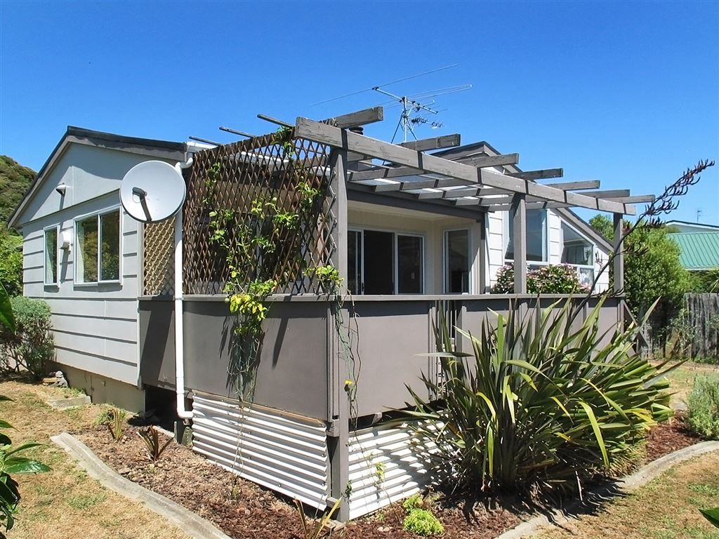 48 Tweed Road, Papakowhai, Porirua, 2 rūma, 0 rūma horoi