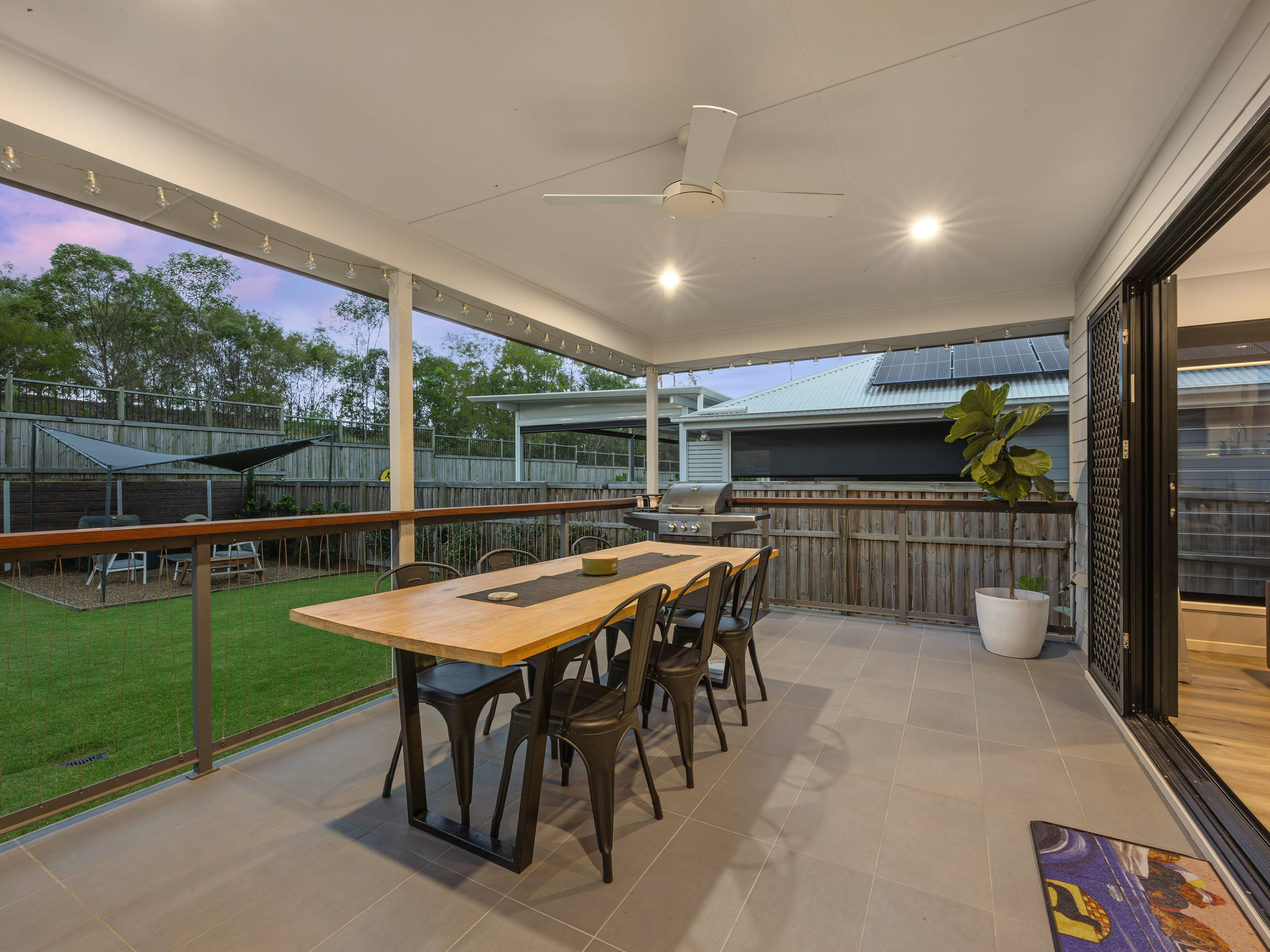 10 ROBERTS CR, BELLBIRD PARK QLD 4300, 0 રૂમ, 0 બાથરૂમ, House