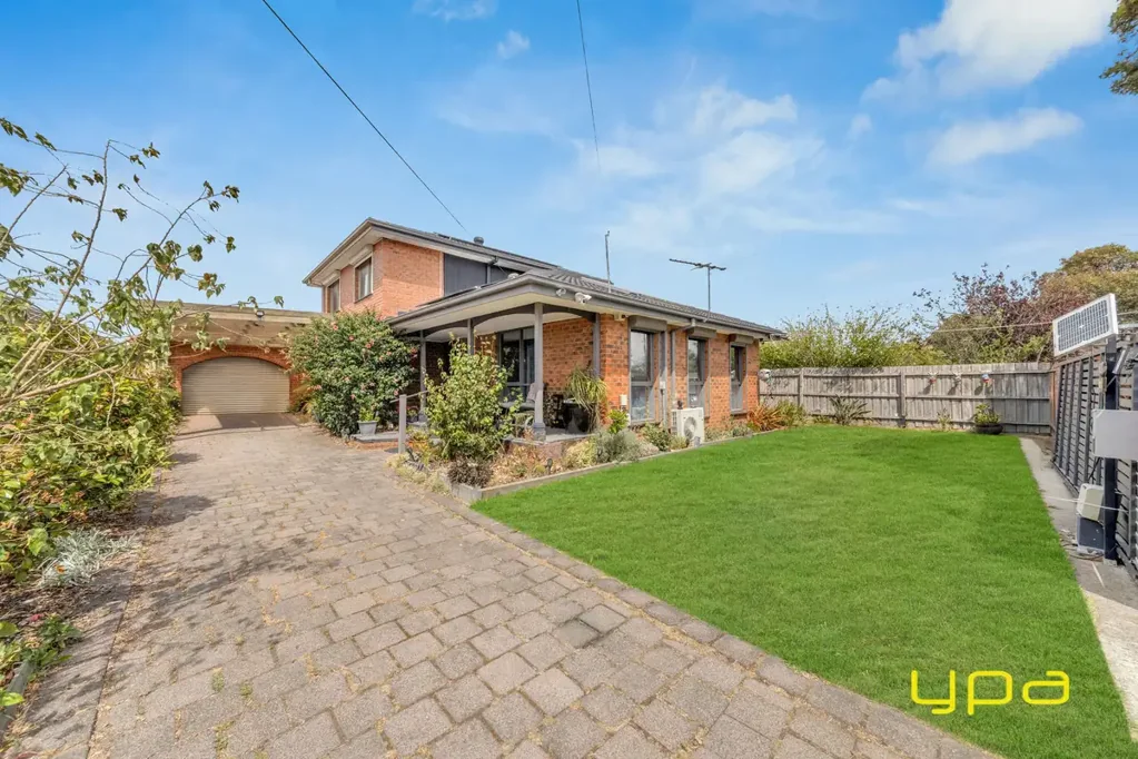 2 Lillian Street, Cranbourne, VIC 3977