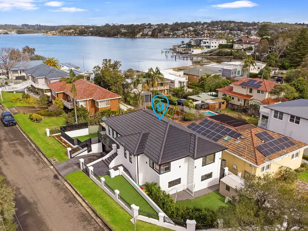 10 Wadsley Crescent, Connells Point, NSW 2221
