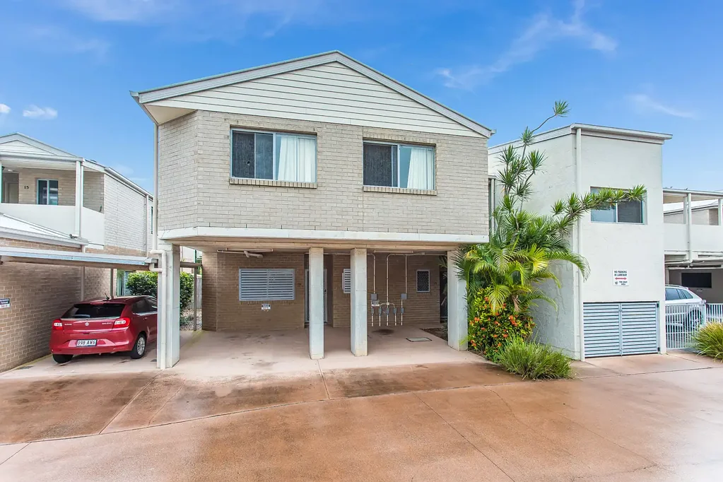 Kallangur 2房 迷人的单层住宅！ Charming Single Level Residence!