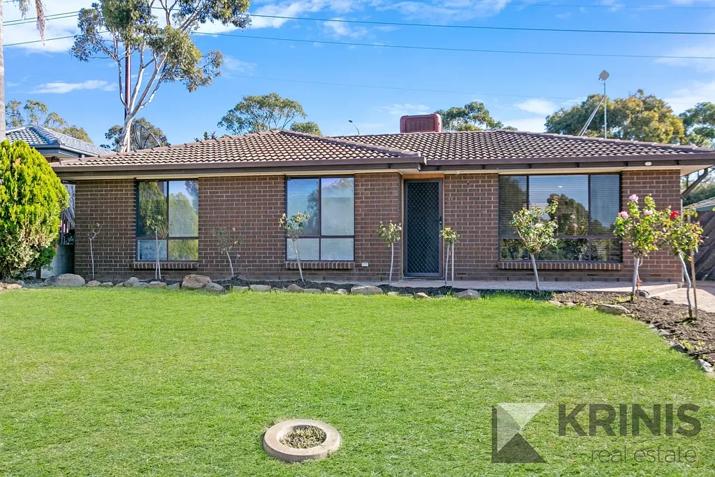 35 Moncur St, Woodcroft, SA 5162