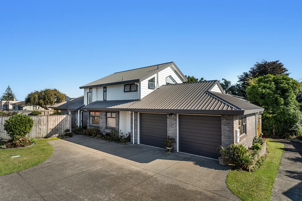 Whakatane 3Moenga Sun-Soaked Space in a Prime Address