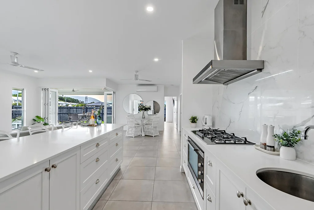 Trinity Beach 4Kwarto Hamptons-inspired Home in Trinity Beach. Near New