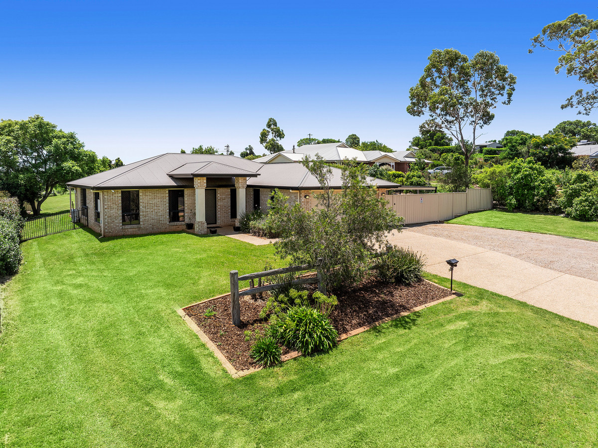 12 VOLP CT, HIGHFIELDS QLD 4352, 0 habitaciones, 0 baños, House