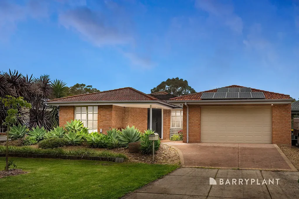 9 Wirrabarra Place, Berwick, VIC 3806