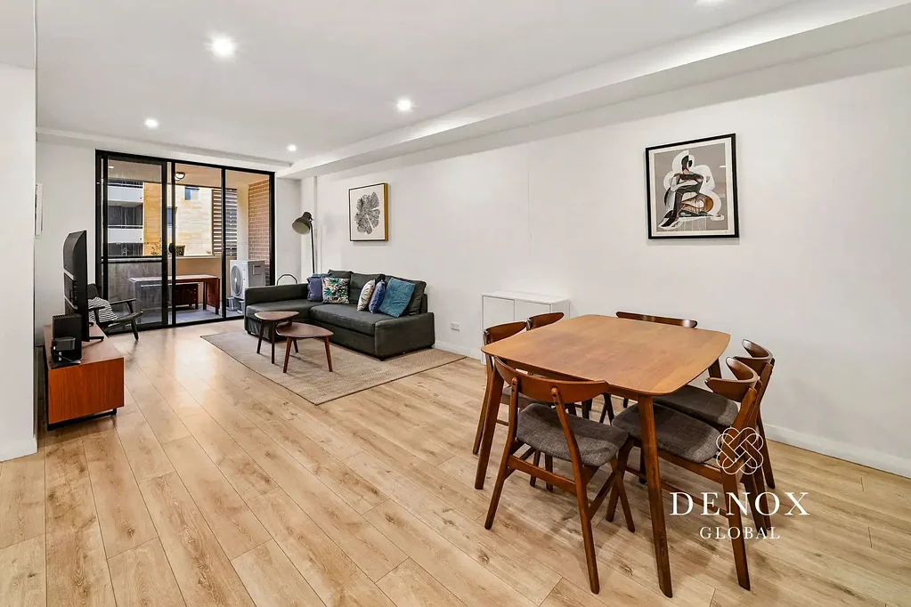 Ryde 3Kwarto Oversized 132sqm North East Facing Three Bedroom With Rare Double Car Space, In Prime Shepherd's Bay Locale