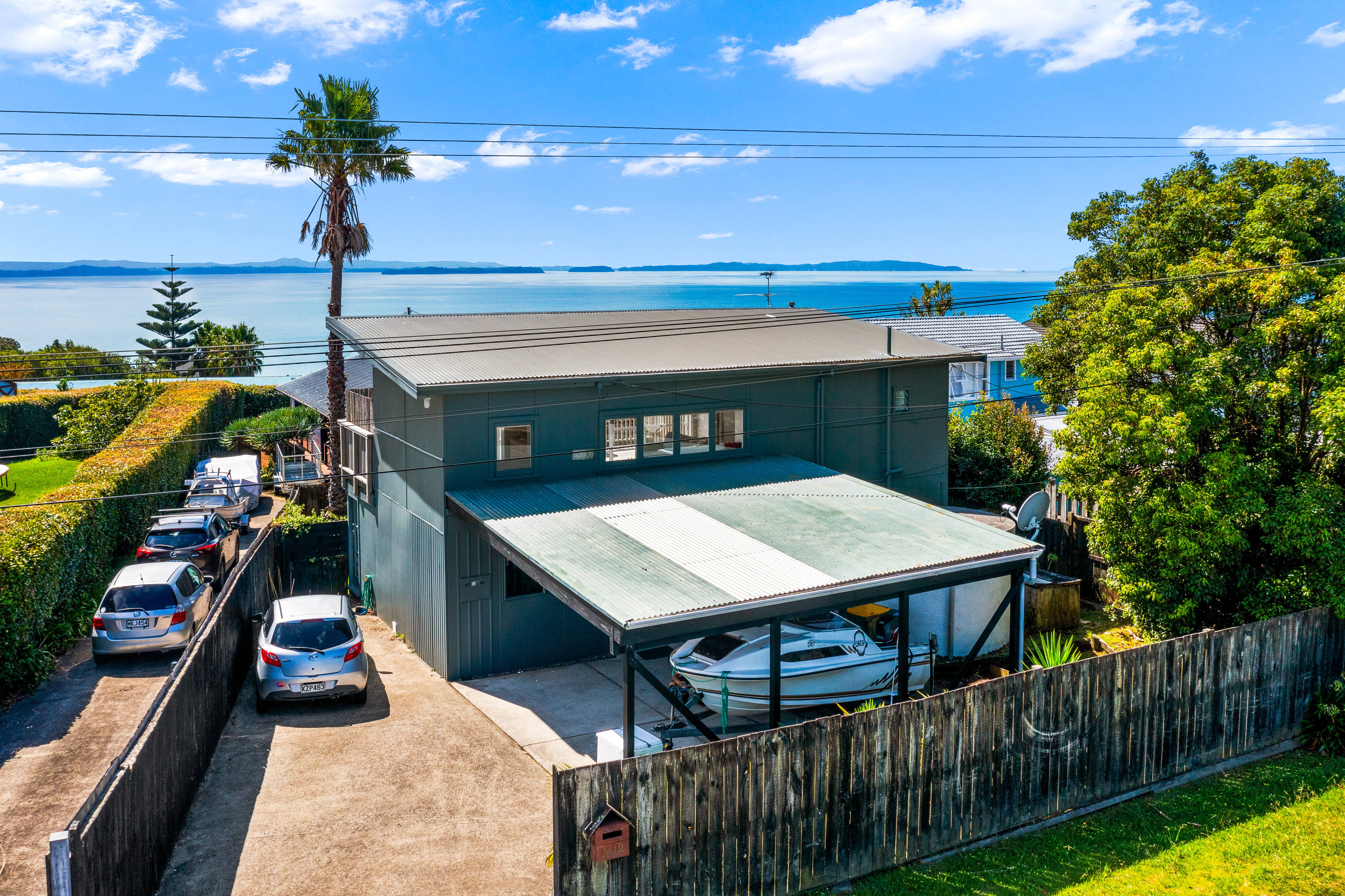 1412 Whangaparaoa Road, Army Bay