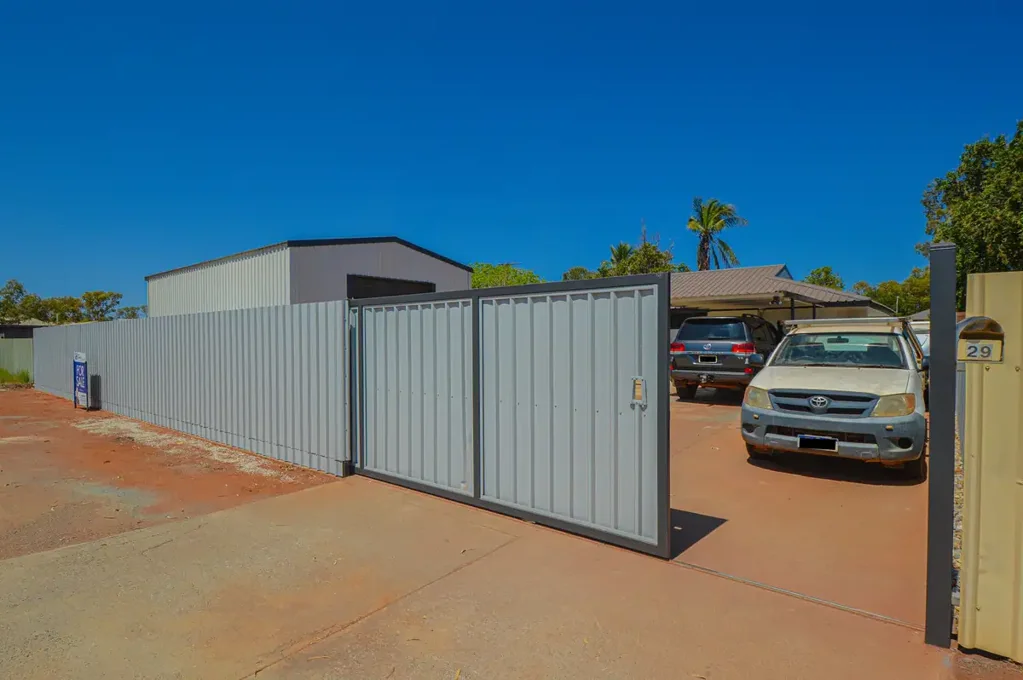 South Hedland 3 Slaapkamer AMAZING PROPERTY - FULL RENOVATION AND MUCH MORE