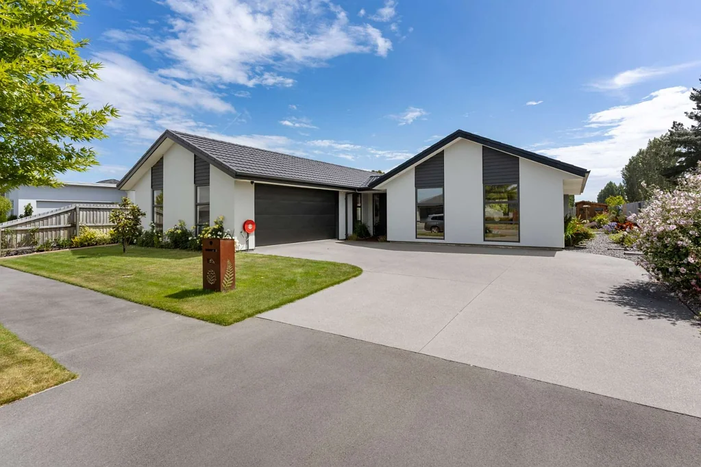 Four Bedrooms - SHORT TERM LEASE ONLY