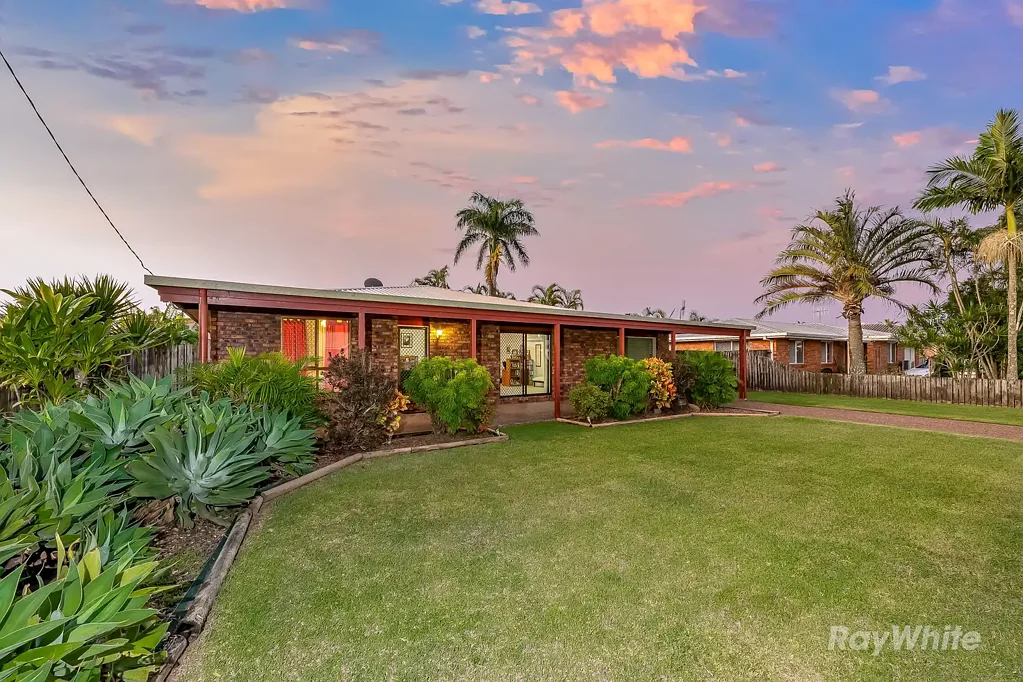 Avenell Heights 3Zimmer "The Space You Need, The Location You Want"
