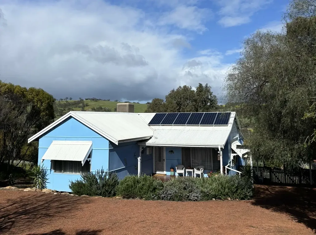 Toodyay 3Phòng ngủ 🌿 Charming Country Cottage with Stunning Views & Sunset Decks 🌅
