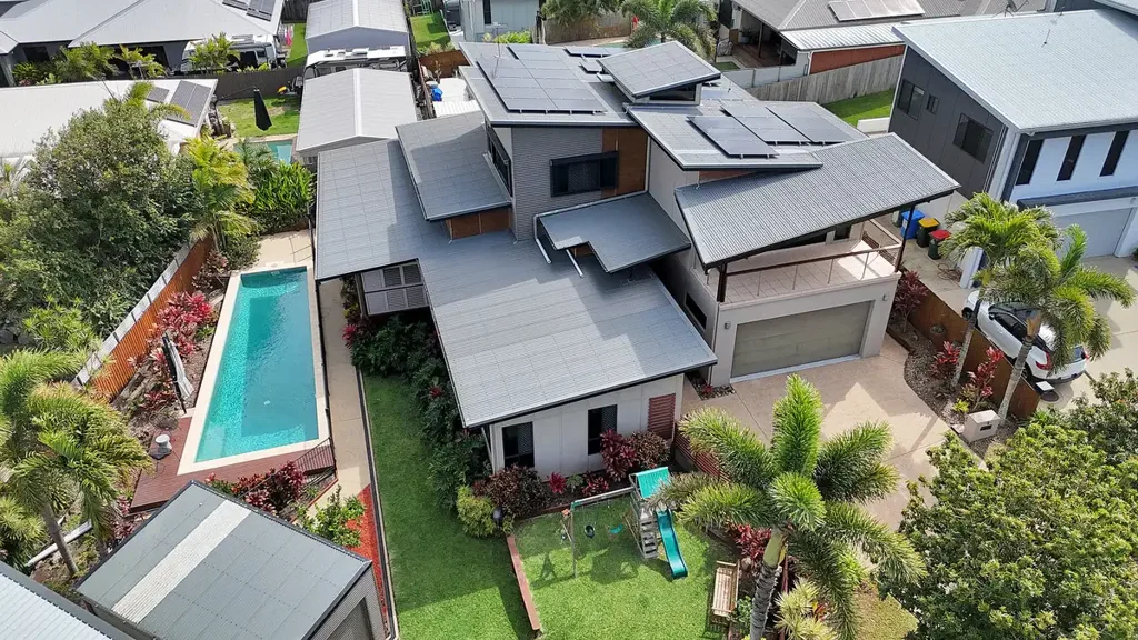 3 Coral Cove Court, Blacks Beach, QLD 4740