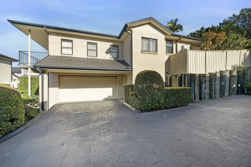 East Gosford 3Phòng ngủ Contemporary and Convenient!