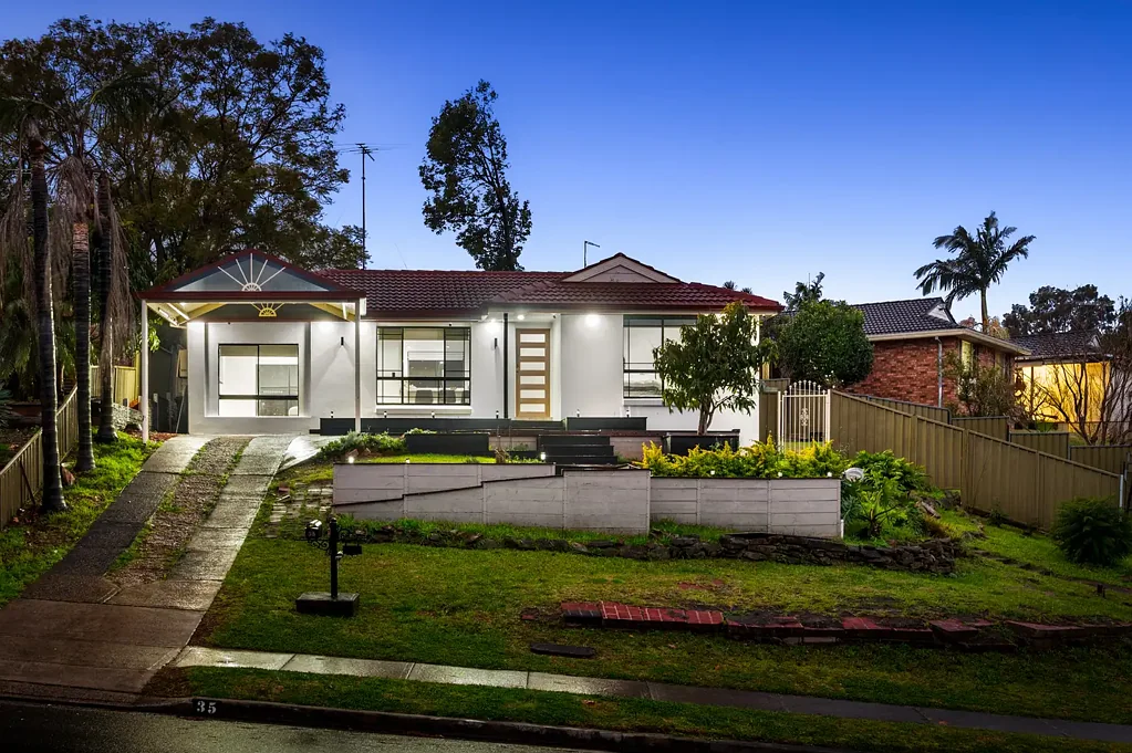 Stylish Family Living in a Peaceful Location