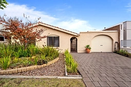 12A Dunstone Road, Semaphore Park