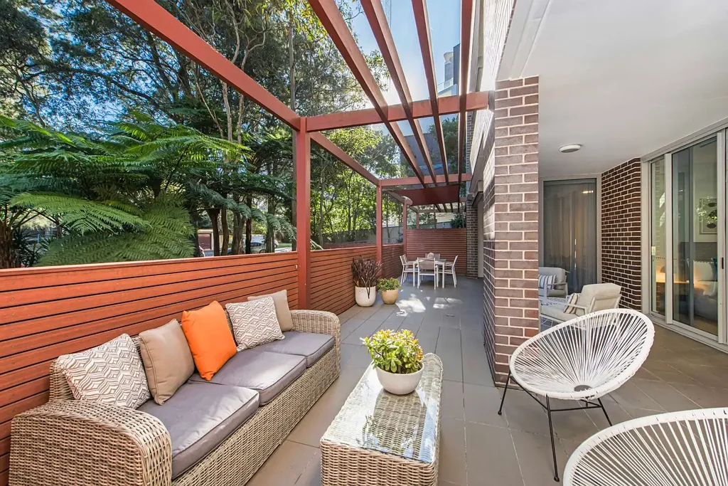 St Leonards 2Habitaciones Exceptional ground floor apartment with vast courtyard