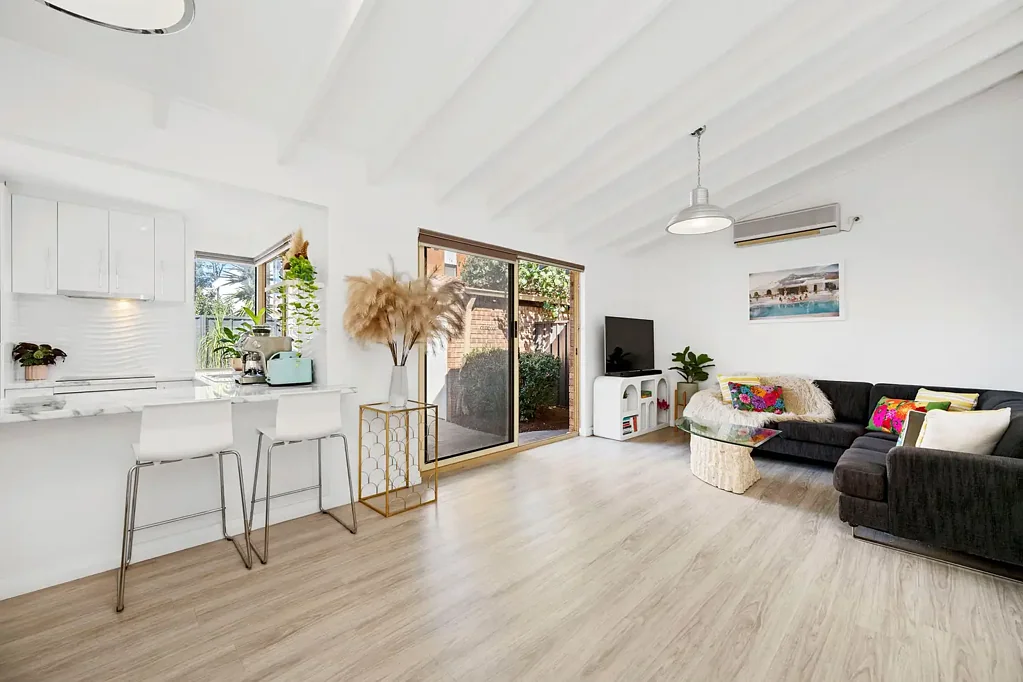 9/87 Manning Street, Scarborough, WA 6019