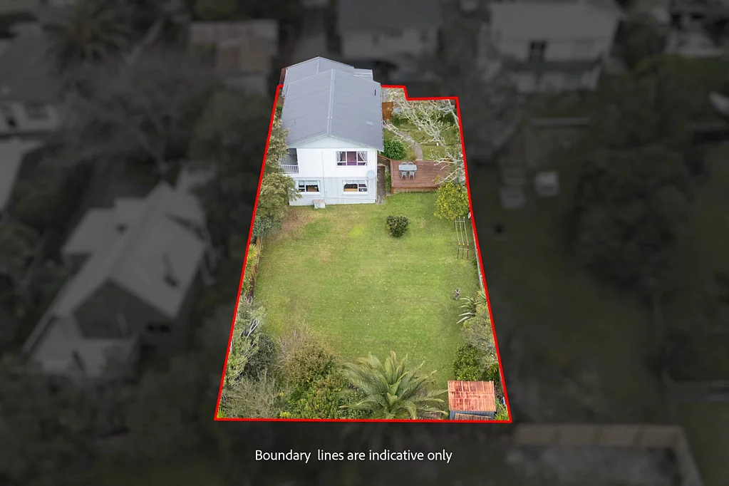 Ranui 4房  Elevated Family Home with Views & Flexible Living
