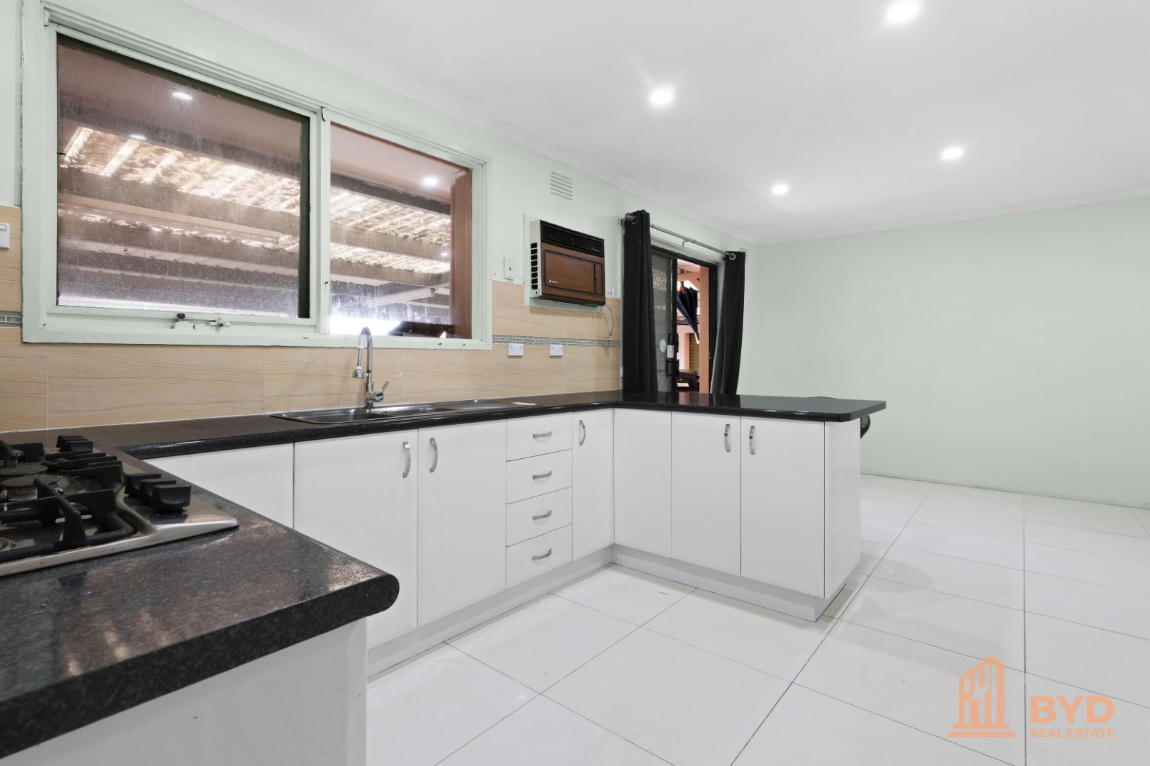 33 DARREN RD, SPRINGVALE SOUTH VIC 3172, 0 habitaciones, 0 baños, House