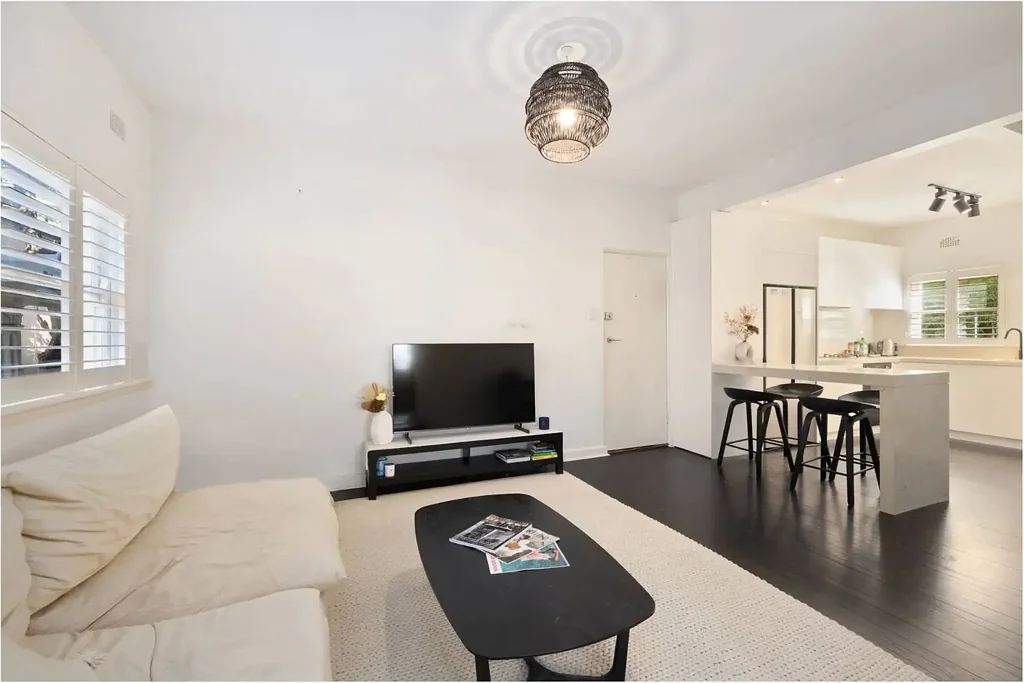 Freshwater 2Moenga Spacious Art Deco Charm