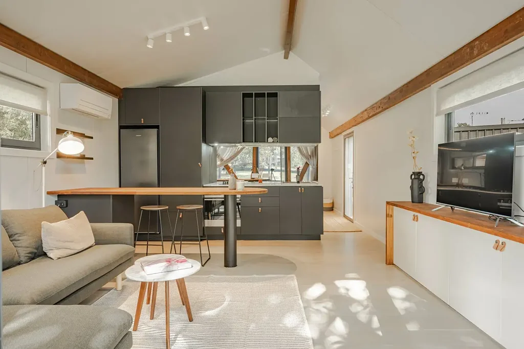 Russell Island 2 Bedroom Modern Industrial in Prime Location